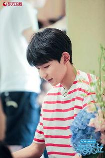 小偶像吃瓜,揭秘娱乐圈幕后真相